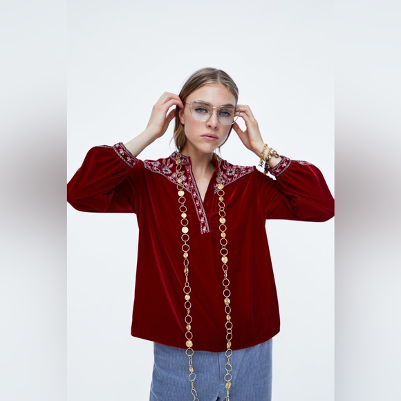 Zara woman Red Velvet embroidered tunic Opulent Holiday - Picture 13 of 14